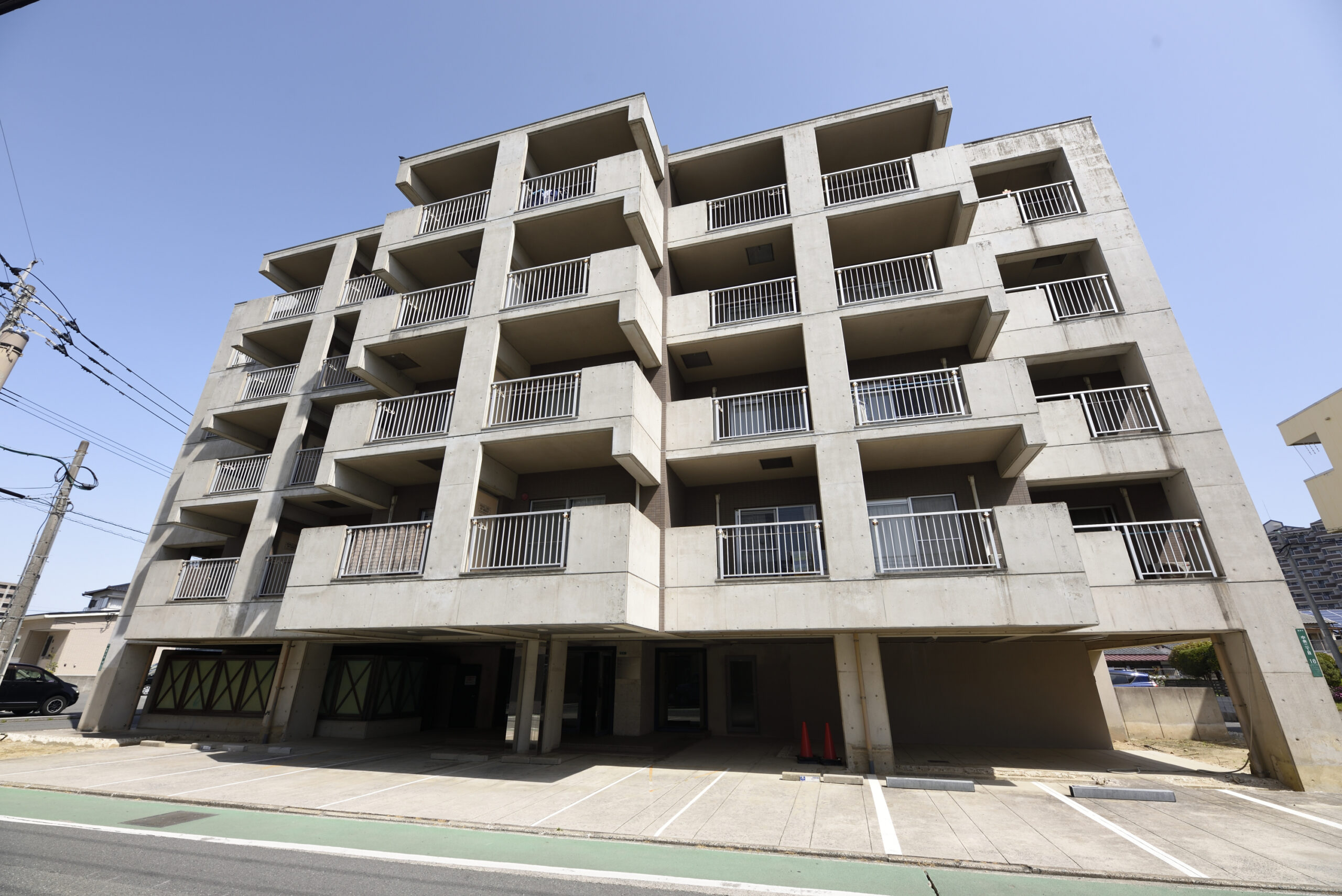 当サロンがあるマンションの外観です